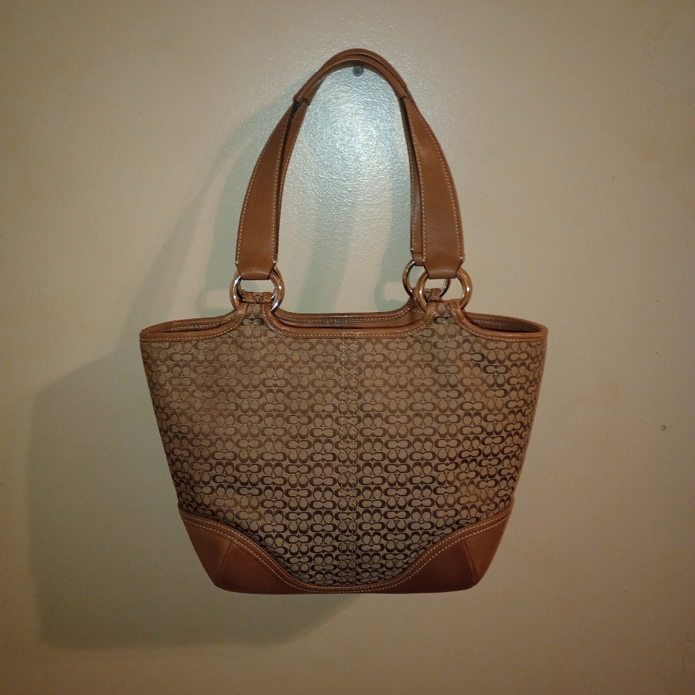 Vintage Coach Soho Classic Brown Signature C Camel Tan Leather Sm Tote Bag - Picture 2 of 15